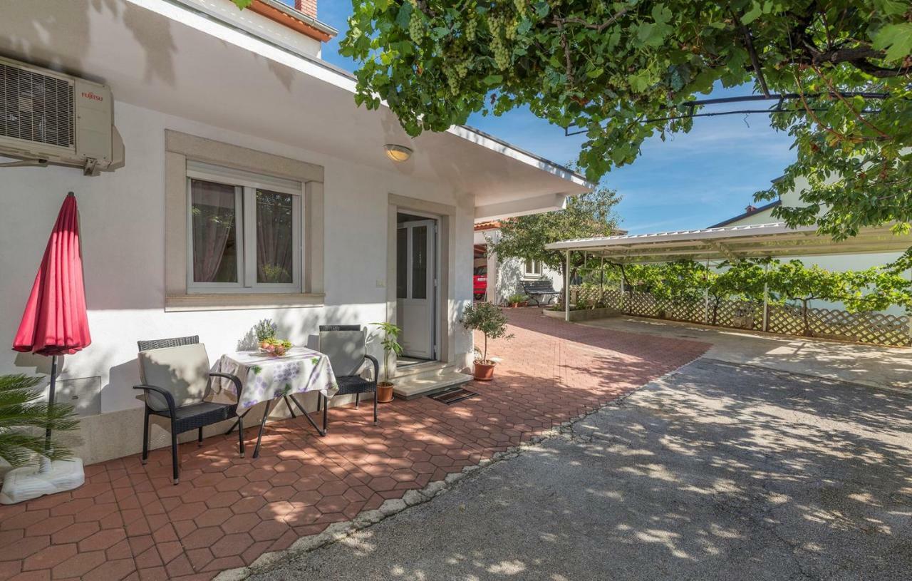 Apartment Antonio Пореч Экстерьер фото