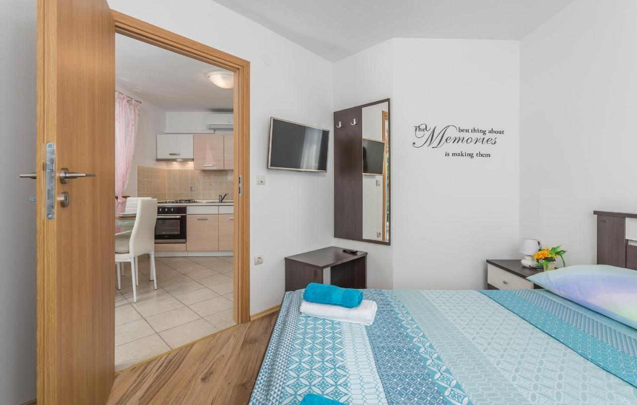 Apartment Antonio Пореч Экстерьер фото